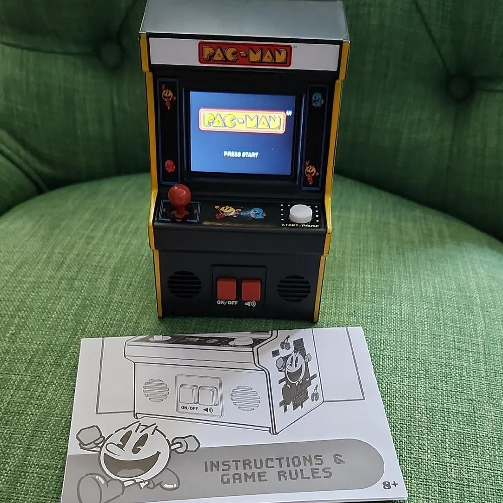 Mini Pac-Man Arcade Game - Black
